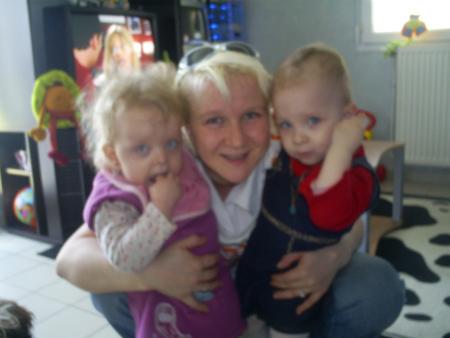 a trois